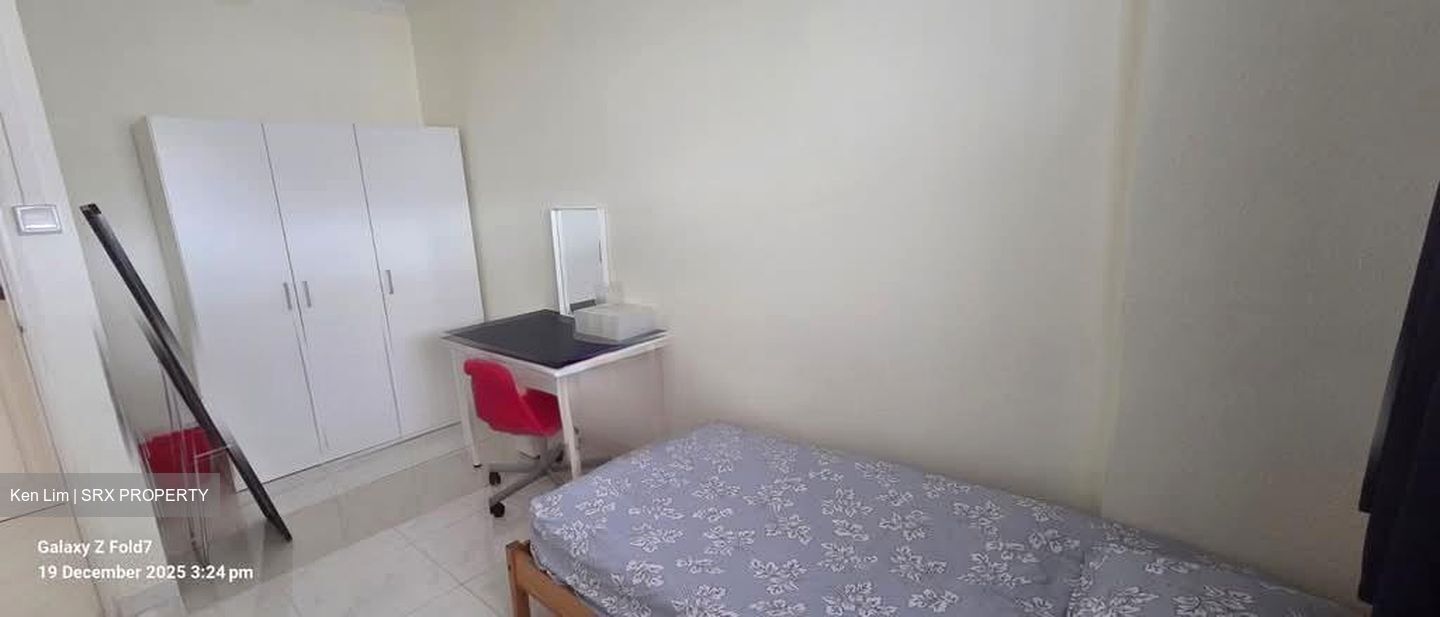 Blk 870 Tampines Street 83 (Tampines), HDB 3 Rooms #543105511
